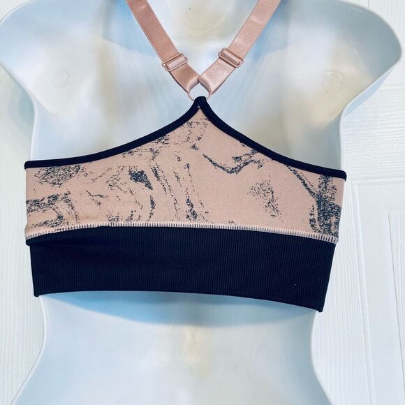 Fabletics Eliza Seamless Sports Bra Removable Padding Size XS - Picture 6 of 12